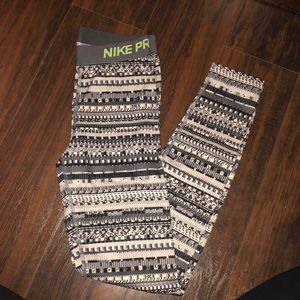 Nike pro leggings